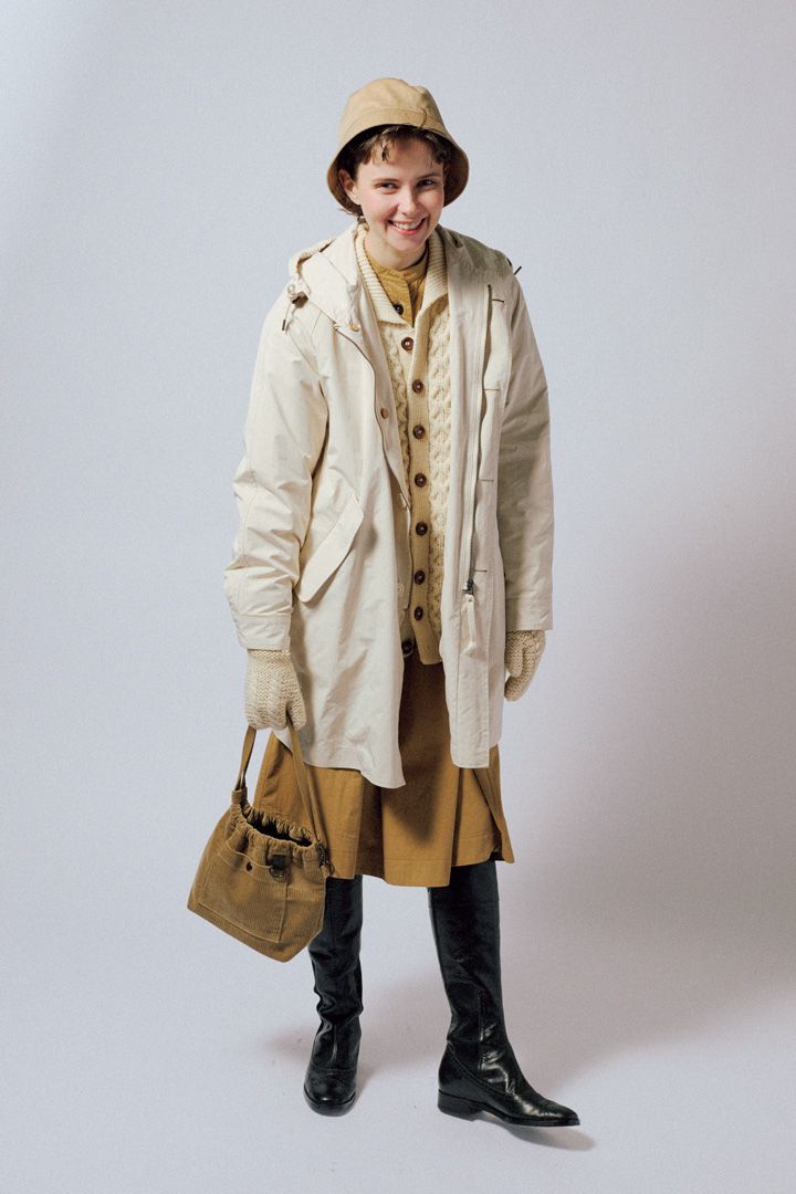 優しい雰囲気を演出したいなら、ホワイトとベージュのバイカラーが◎【本日のFUDGE GIRL-2月10日】