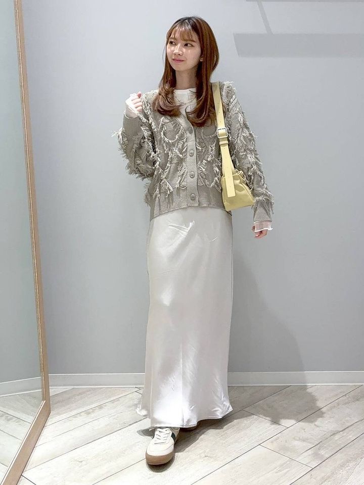 グローバルワークのフリンジケーブルカーディガン