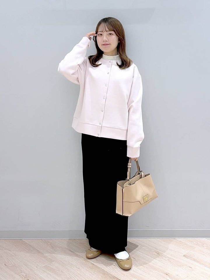 グローバルワークのダンボールボタンカーディガン