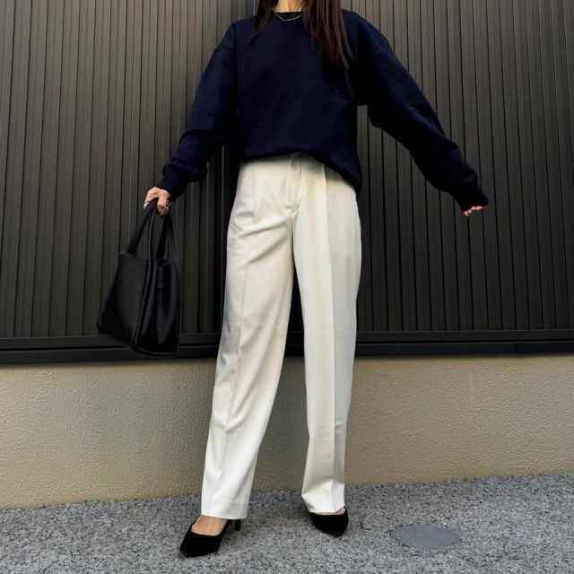 UNIQLO：C「オーバーサイズスウェットシャツ」