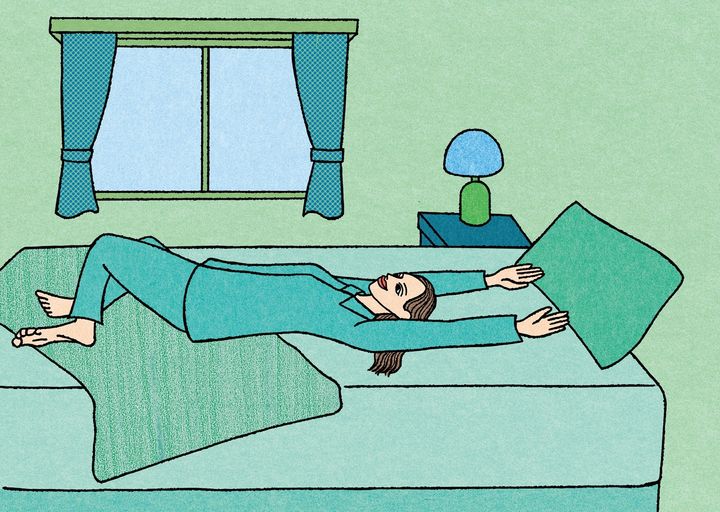 寝たままの姿勢でお腹に効く！ 1日1分で正月太りを撃退