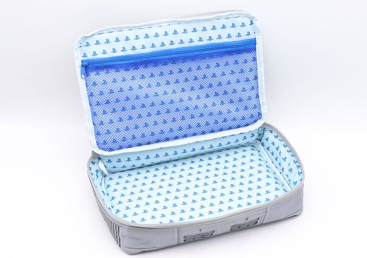 宝島社初代PlayStationマルチケースブルー内生地