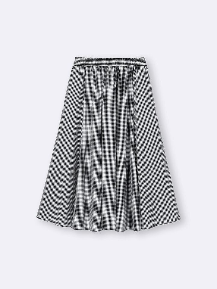 GUのサーキュラーミディスカート