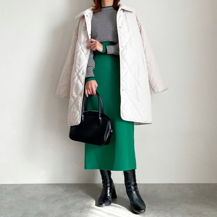 BONLECILLカヌレニットとグリーンスカートコーデ