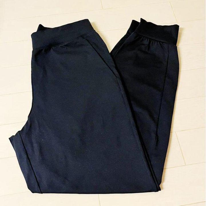 ユニクロの「ユニクロストレッチジョガーパンツ」