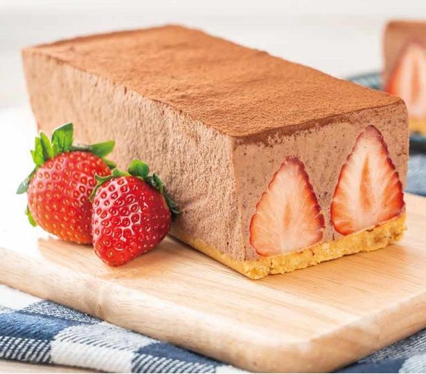 いちごチョコムースケーキ （C）ぼく／KADOKAWA