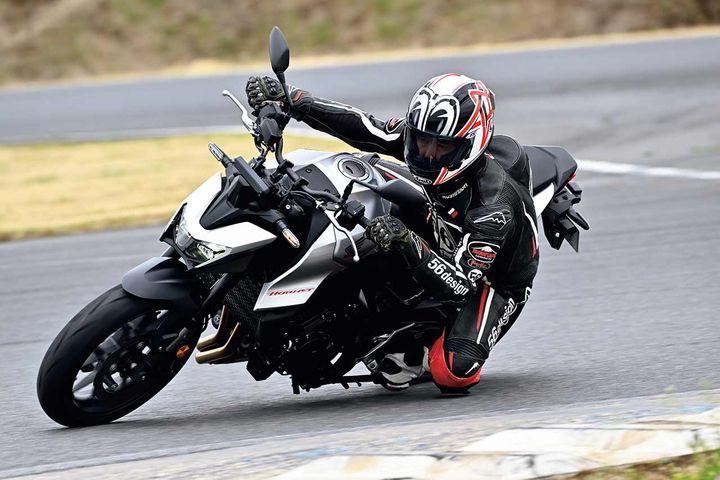 スロットルを開けるのを遅らせてみよう【特集｜0.1秒のセルフコントロール】