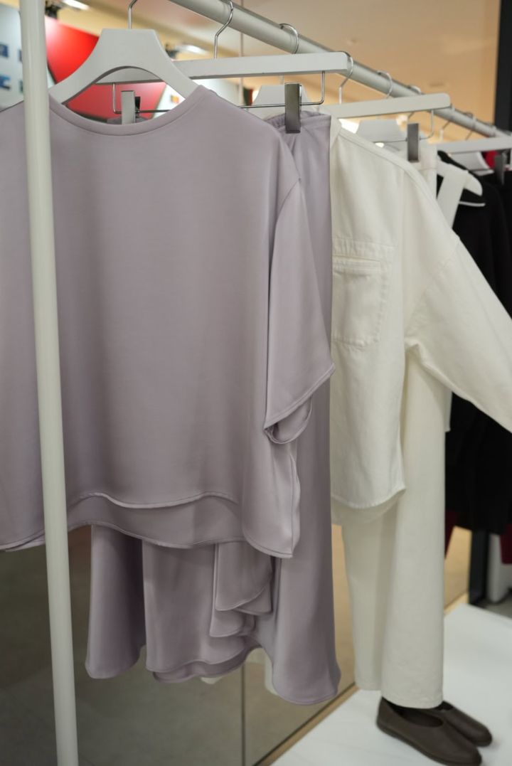 26ssユニクロ展示会_