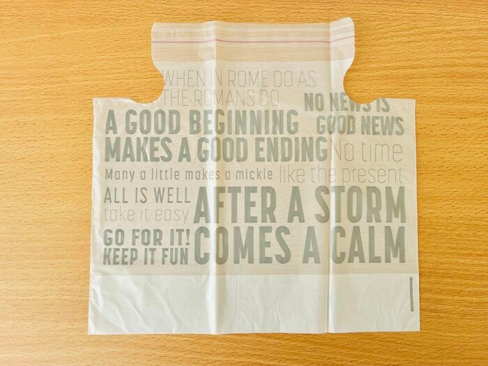 セリアで大当たり！〈ナゾの形〉が大活躍♪捨てるときまで快適な優秀袋の正体