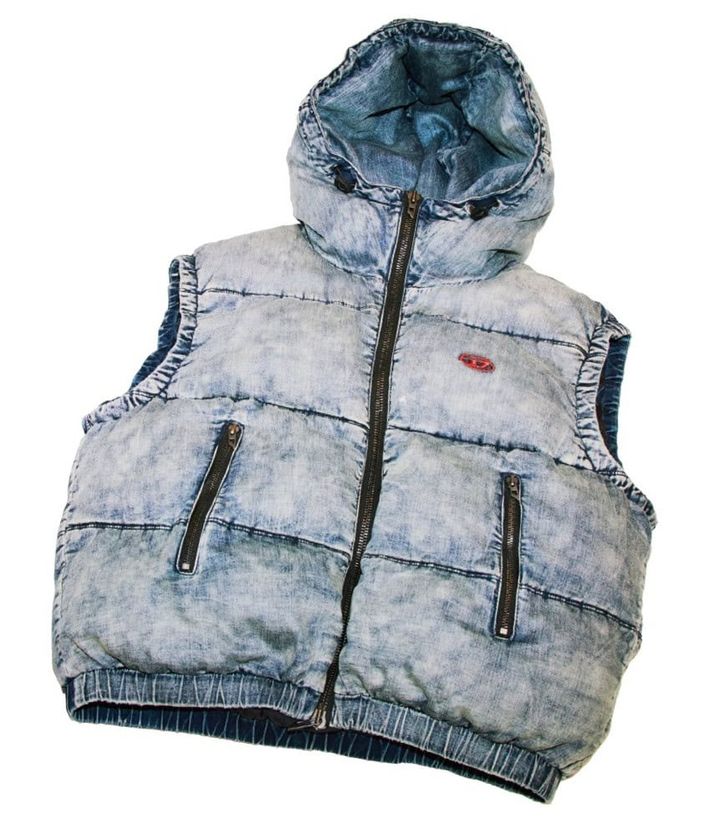 ダンス＆ボーカルグループ「THE JET BOY BANGERZ（TJBB）」TAKUMIさんのベストバイ DIESELのパファーベスト