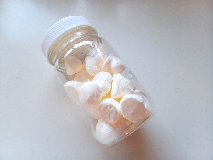 「余ったホイップ」絶対に捨てないで！そのまま冷凍するだけで、おうちのコーヒーが〈お店レベル〉に激変します♡