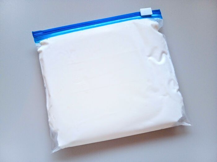 「余ったホイップ」絶対に捨てないで！そのまま冷凍するだけで、おうちのコーヒーが〈お店レベル〉に激変します♡