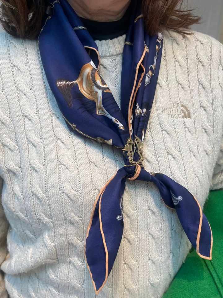 エルメススカーフ