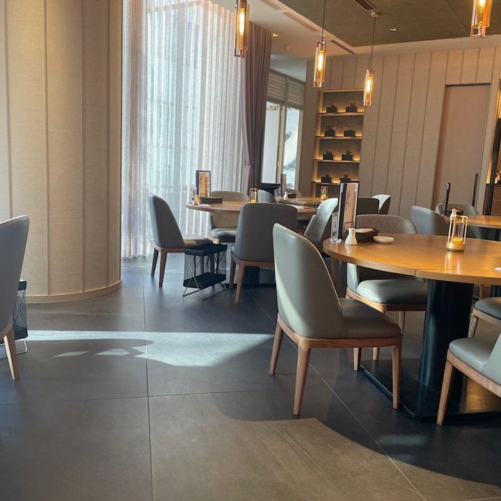 上品な大人の空間でゆったりランチ