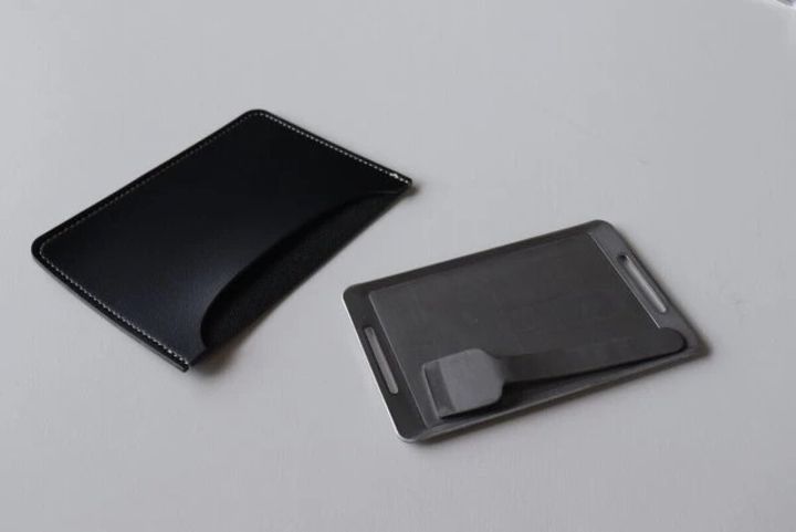 ダイソー 鉄板ケース 鉄板