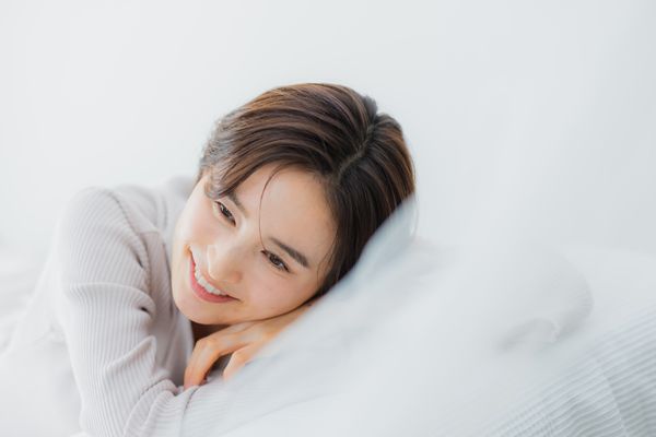 まずは寝方別！髪の絡まりや摩擦を軽減するひと手間紹介