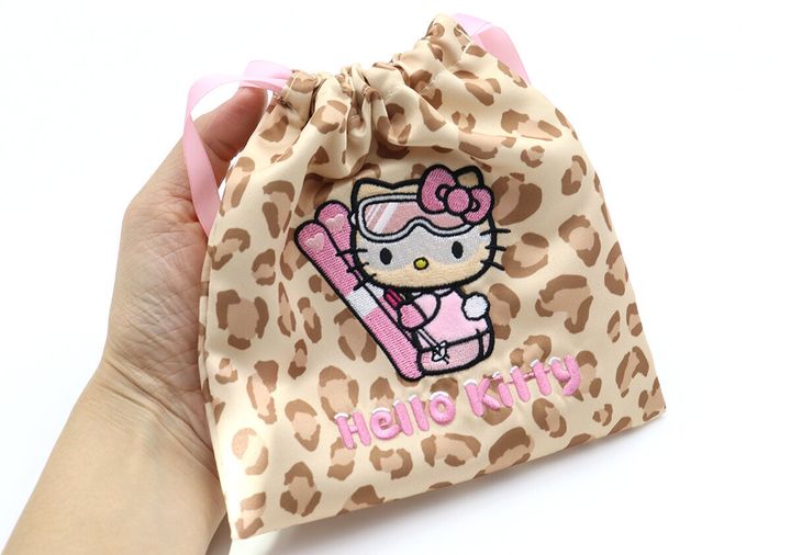 雪焼けハローキティレオパード巾着ポーチ