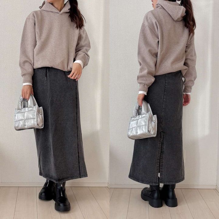 ユニクロスウェットオーバーサイズプルパーカのデニムスカートコーデ