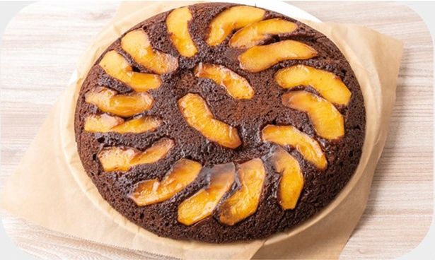 りんごが上面になるように一度皿に出す （C）ぼく／KADOKAWA