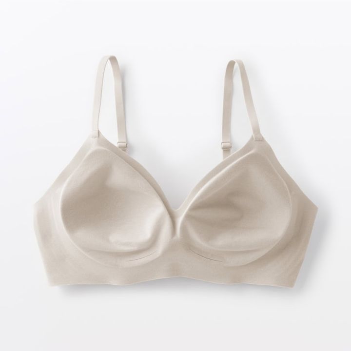 どんな体型や胸の形にも合うフィット感