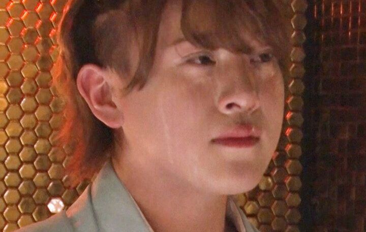 【写真・画像】バーズデーイベント当日にシャンパンタワーが直前キャンセル…絶望的な事態に24歳ホスト号泣の衝撃展開 1枚目