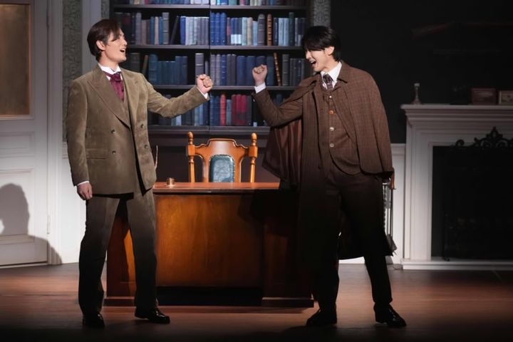 右から太田基裕、加藤和樹 写真：田中亜紀