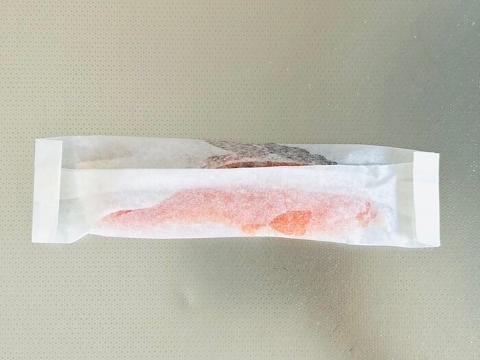 鮭の切り身を買ったらすぐやること。パックのまま冷蔵庫に入れるのちょっと待って！