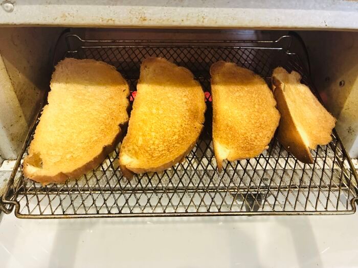 超定番『スイートブール』は焼くと化ける。まさかの「サクサク食感」になる衝撃アレンジに注目！