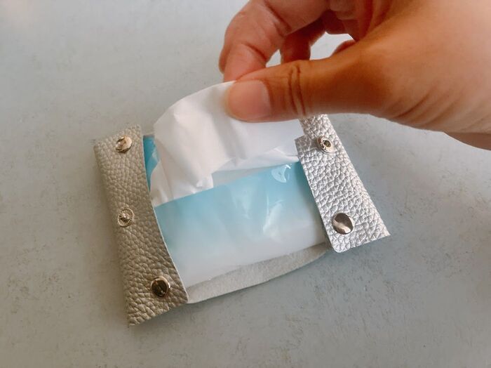 【セリア】中身を入れ忘れた！？何もない〈スカスカな謎ケース〉の正体が天才すぎた♡