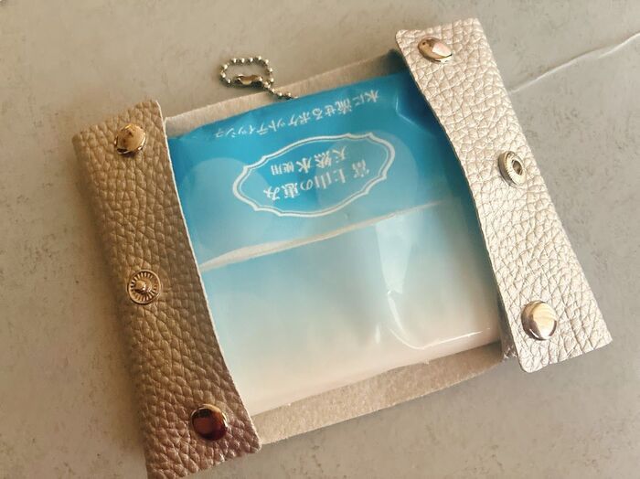 【セリア】中身を入れ忘れた！？何もない〈スカスカな謎ケース〉の正体が天才すぎた♡