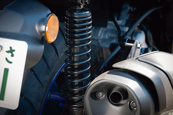 “ちょっとそこまで”の距離がつい伸びる極上の乗りやすさ｜ヤマハ・XMAX ABS