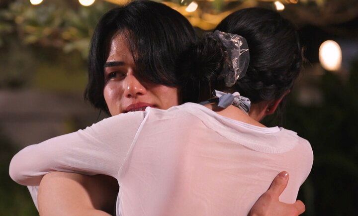 【写真・画像】整形告白の美人上智大生（21歳）、夜のプールでマッチョイケメンに抱かれ「すごいマッチョ感じる」 1枚目