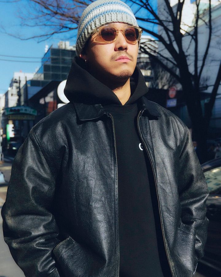 【スナップ】顔周りのアイテム＝ニットキャップ、サングラスをCOOTIE PRODUCTIONSで揃えて演出するのは“漢”