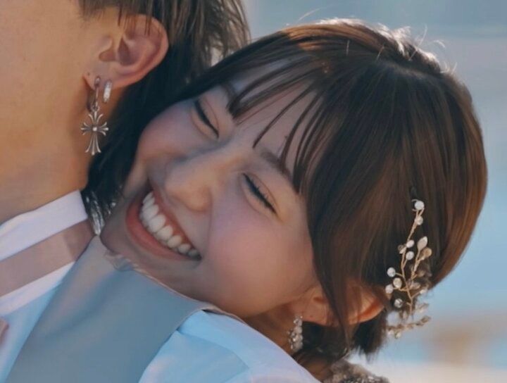 【写真・画像】出会った初日にチュッ！美脚すらりな31歳レースクイーン、イケメン内科医とゼロ距離密着で大胆アプローチ「仲良くしてください」 1枚目