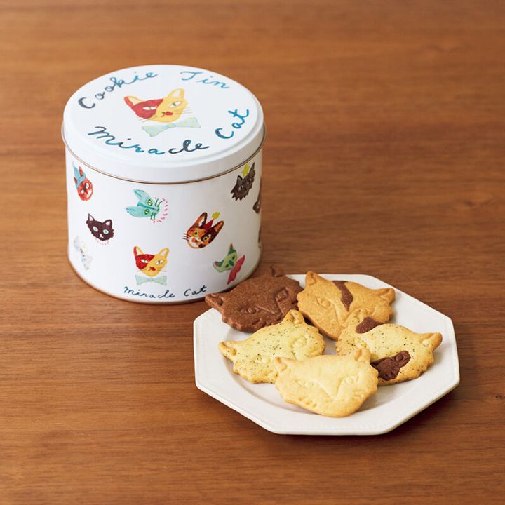 神様のいたずらネコクッキー缶¥2,700／フェアリーケーキフェア