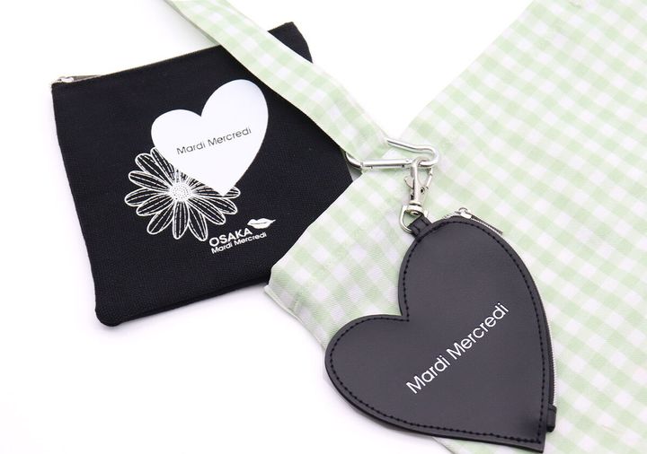 miniマルディメクルディ黒ポーチカジュアル