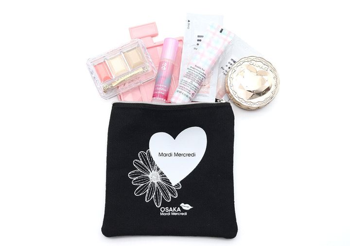 miniマルディメクルディフラットポーチコスメ
