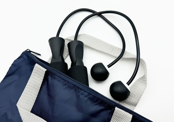 ダイソーのエア縄跳び 持ち運び