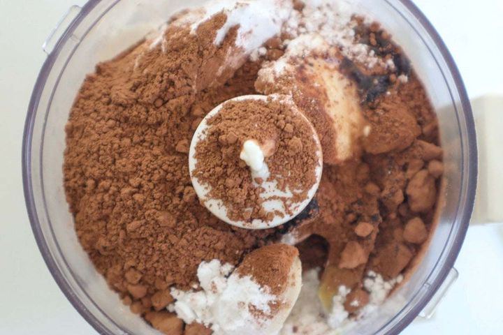 バナナと米粉のもっちりブラウニー