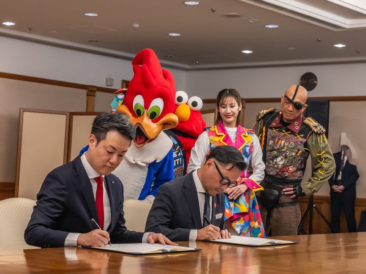 ユニバーサル・スタジオ・ジャパン＆大阪市「包括連携協定 締結式」レポート 調印式