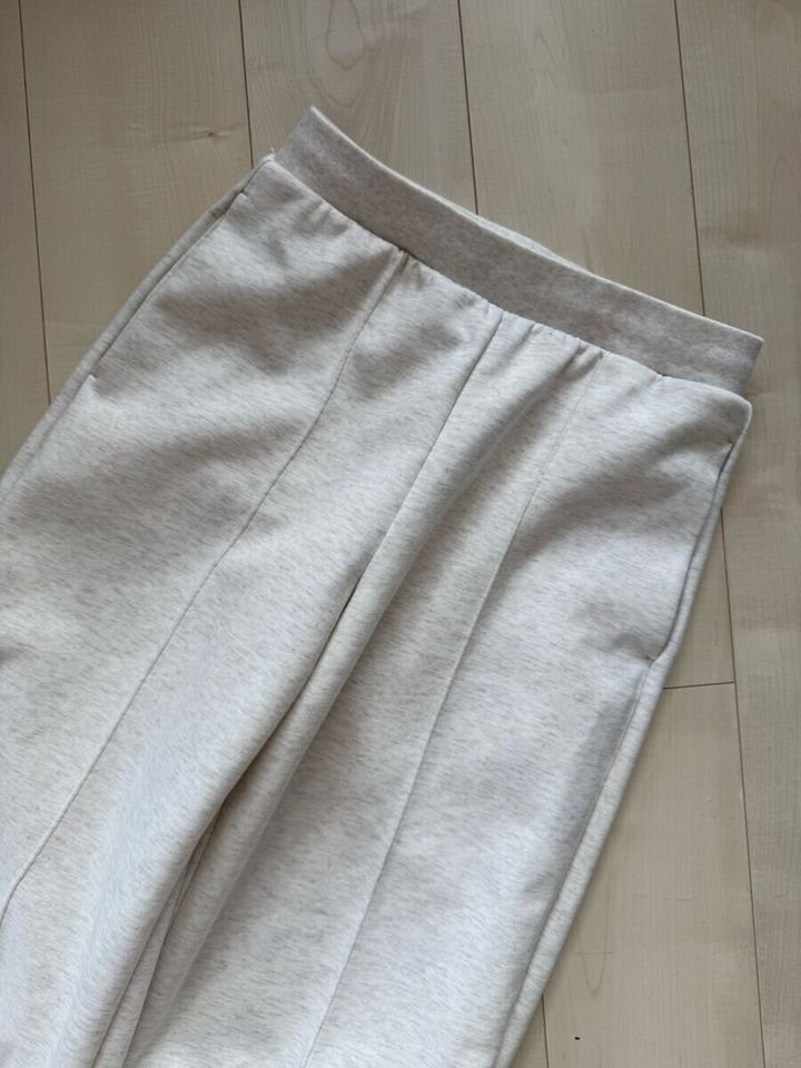ユニクロスウェットストレートパンツ NATURAL