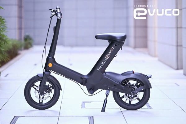 【大阪府大阪市】第29回大阪オートメッセ2026で特定小型原付「FreeMile evuco」を展示！試乗も可能
