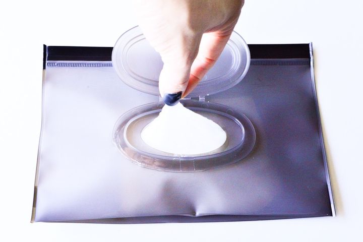 【100均】フェイスパック収納に便利なアイテムを紹介！おしゃれなケースも