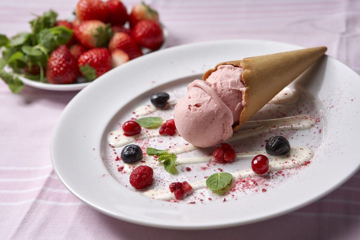 レッドロブスター「プリマヴェーラ・ブーケ～Gelato di Naturaストロベリー～」