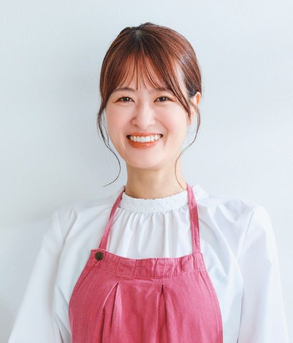 料理研究家、管理栄養士のもあいかすみさん。