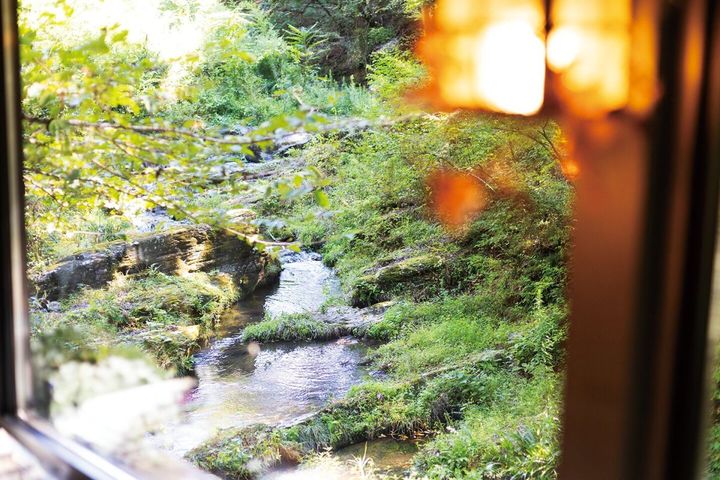 Café 水のほとり