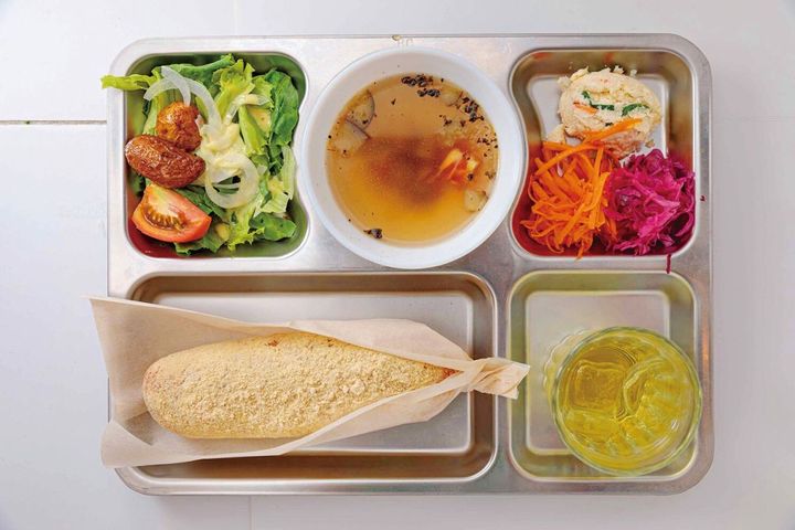 分校カフェ MOZART