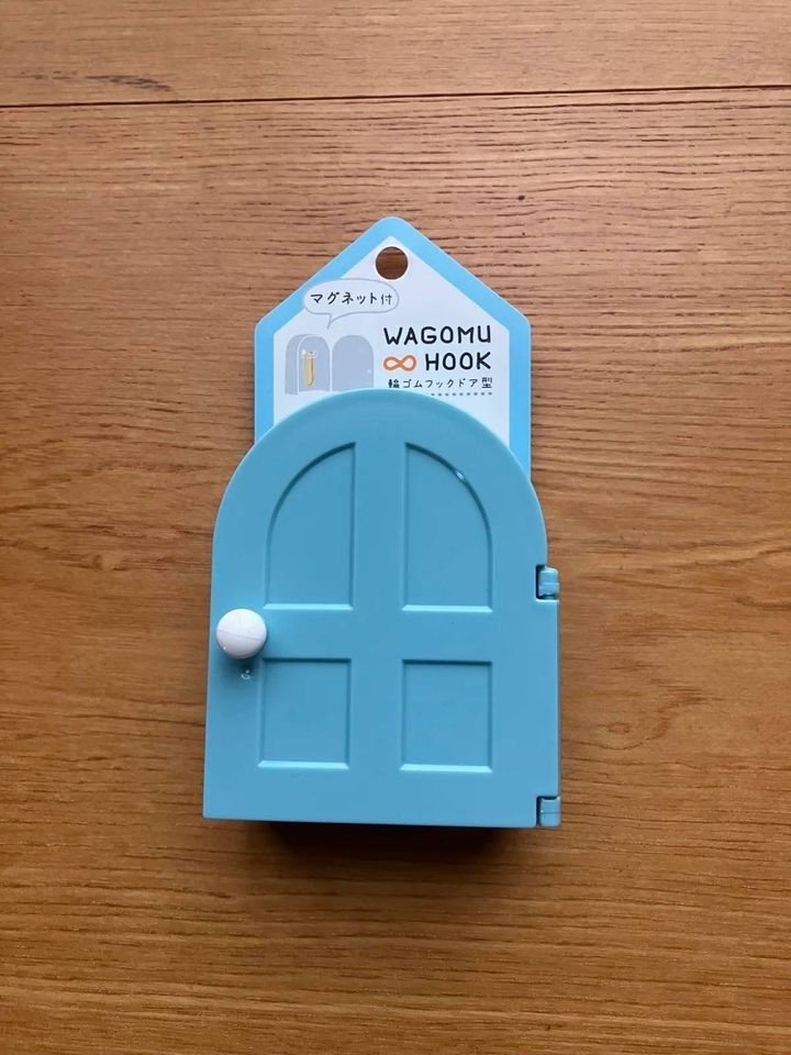 Seria(セリア)：輪ゴムフック ドア型