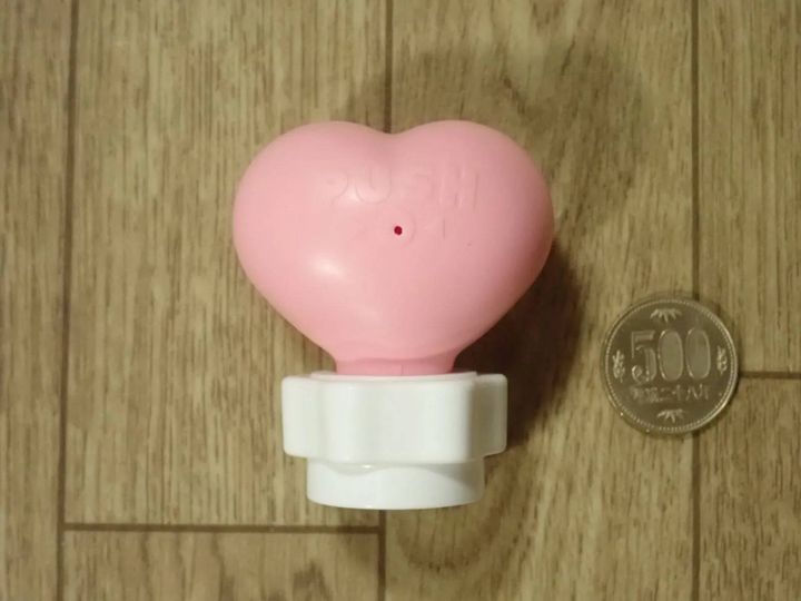 DAISO(ダイソー)：炭酸キャップ ハート