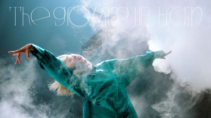 櫻坂46、14thシングル「The growing up train」MVより width=